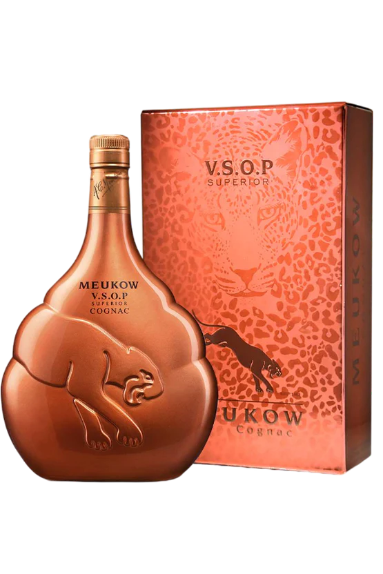 MeukowVSOPCopperCognacGiftBox700mlpng_576x832_9e2c87fe-cf0c-4f9f-ae5b-fdc2812660e7